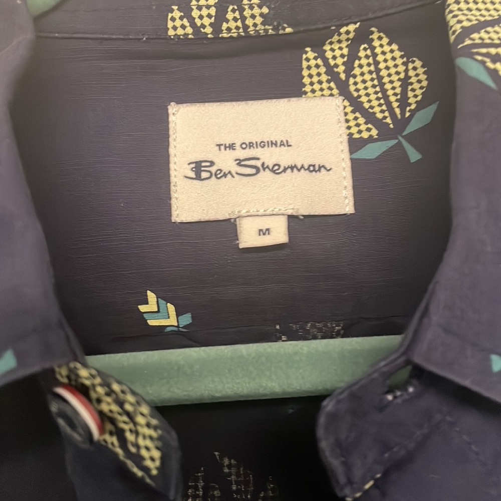 Ben Sherman button down shirt / printed / navy and yellow - Picture 3 of 5